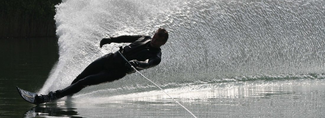 Welcome to <br />Fairford Water Ski Club